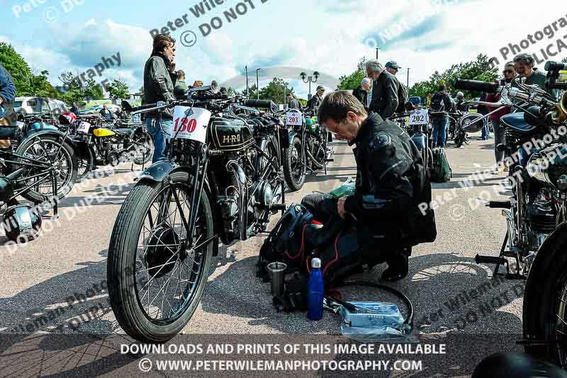 Vintage motorcycle club;eventdigitalimages;no limits trackdays;peter wileman photography;vintage motocycles;vmcc banbury run photographs